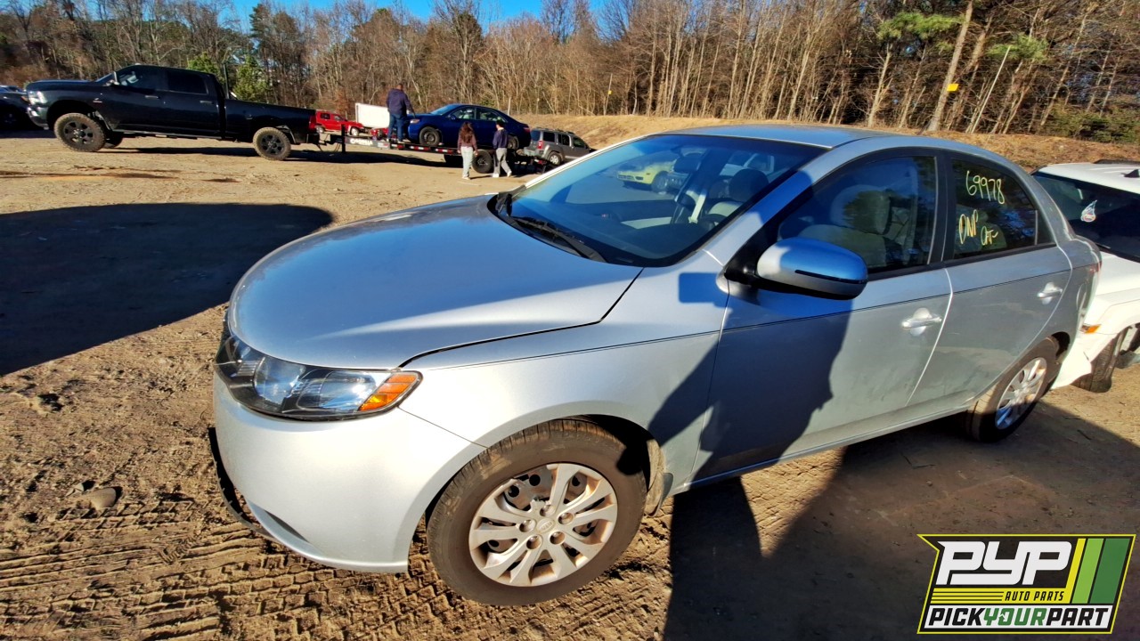 2011 KIA FORTE partes disponibles