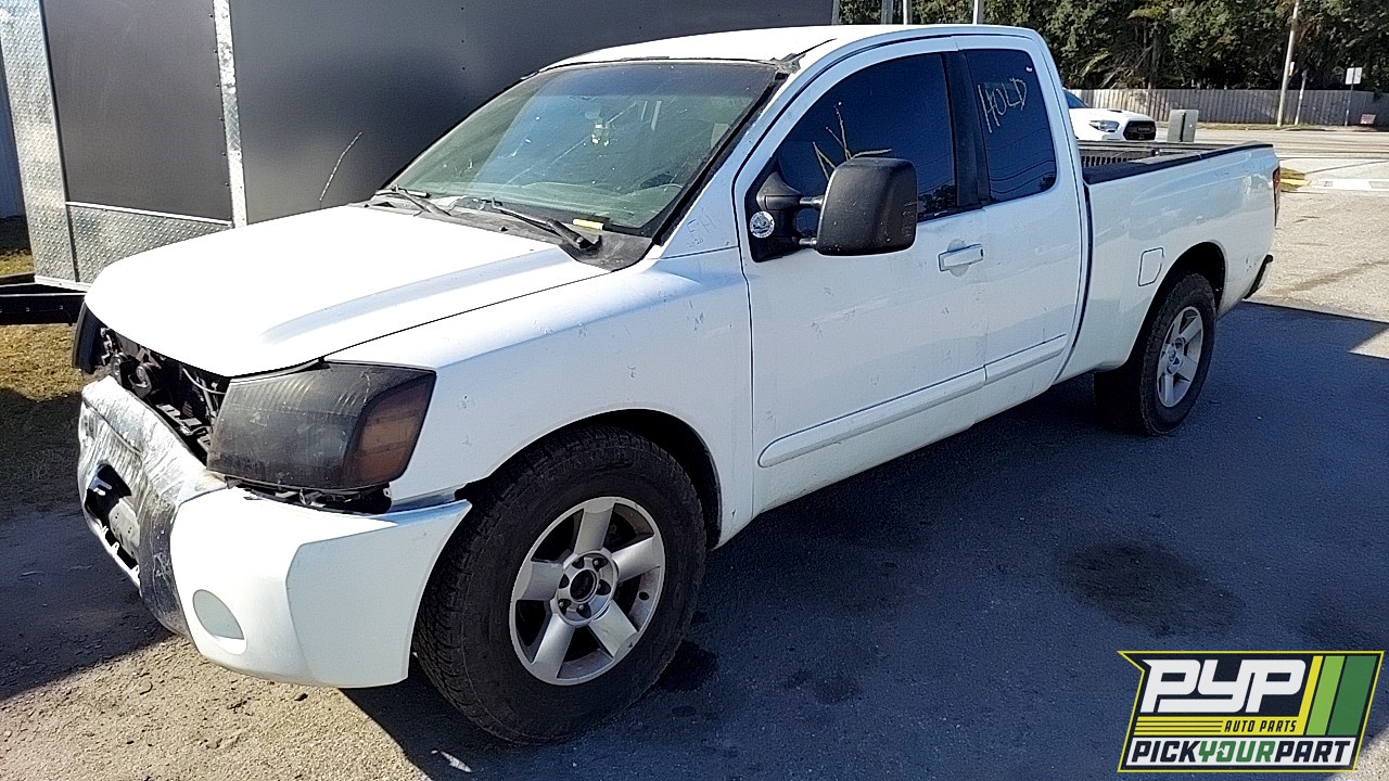 2004 NISSAN TITAN partes disponibles