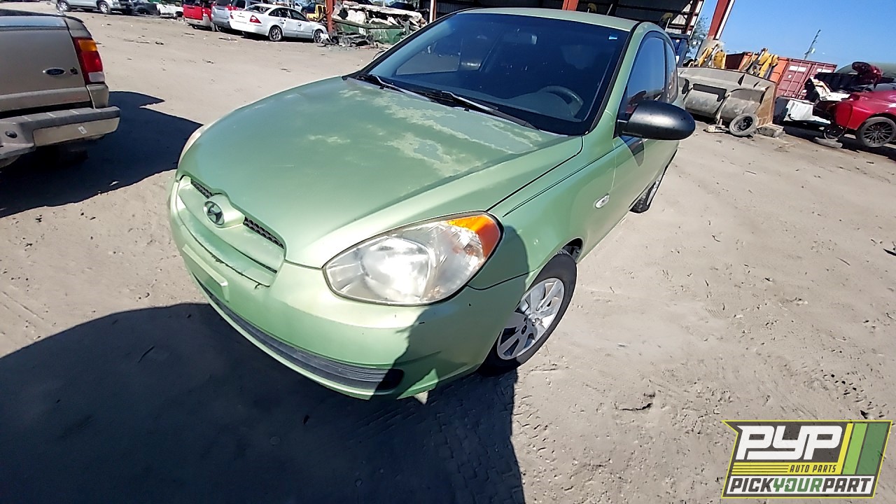 2009 HYUNDAI ACCENT partes disponibles
