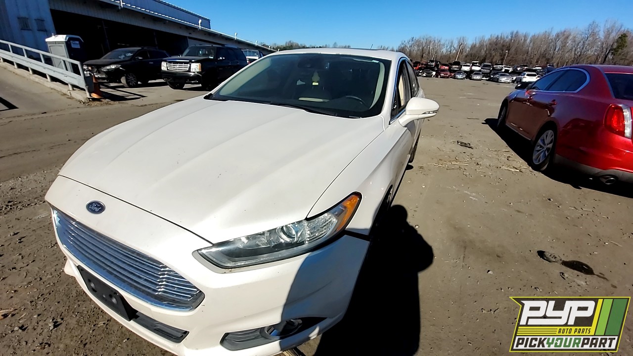 2013 FORD FUSION partes disponibles