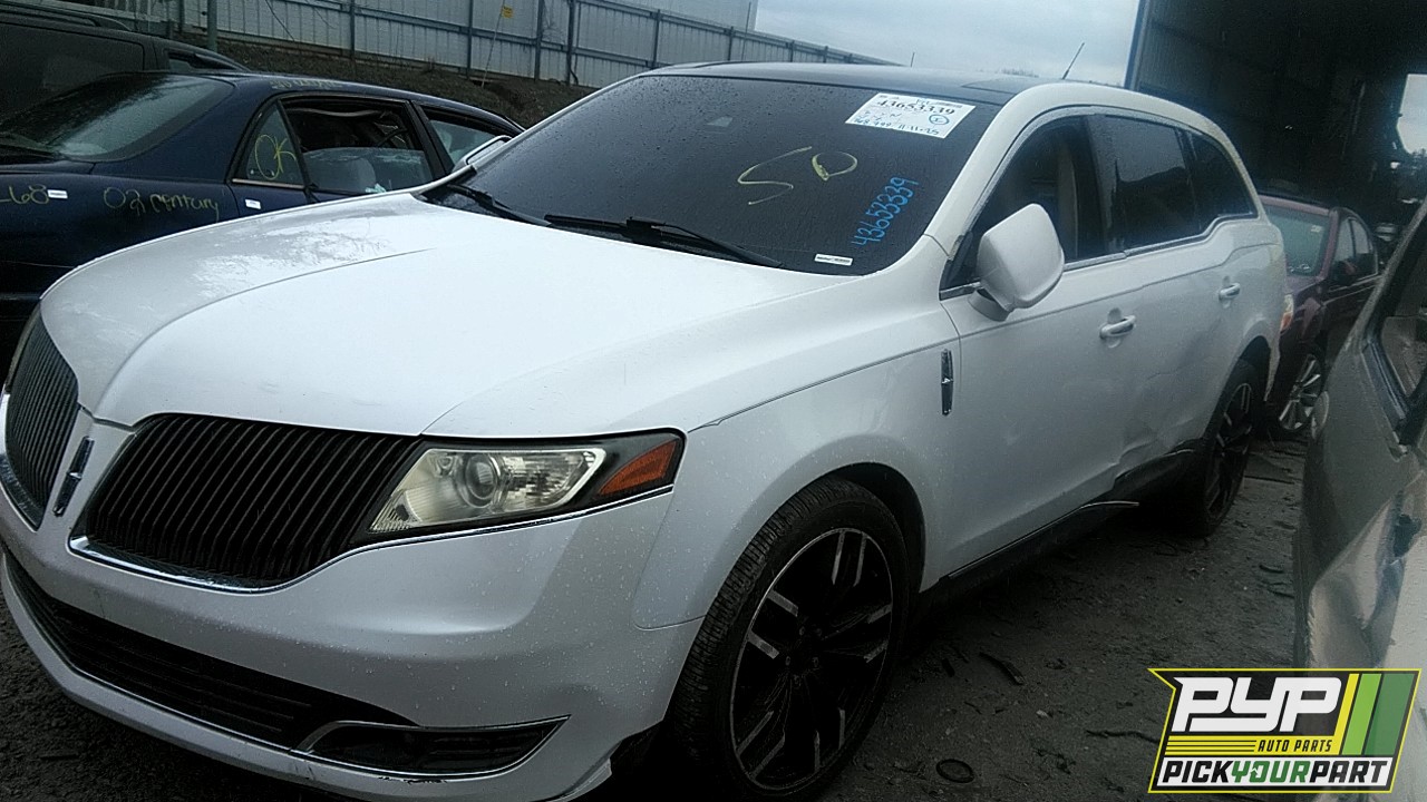 2013 LINCOLN MKT available for parts