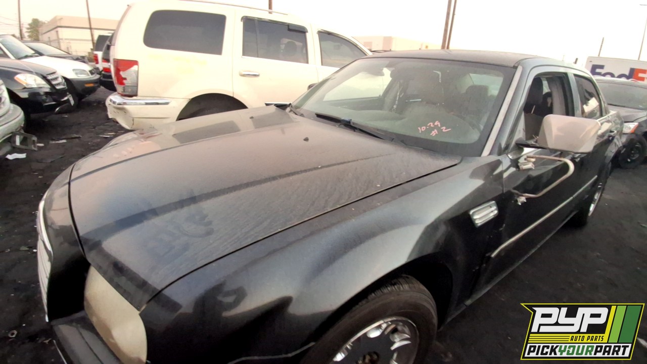 2006 CHRYSLER 300 available for parts
