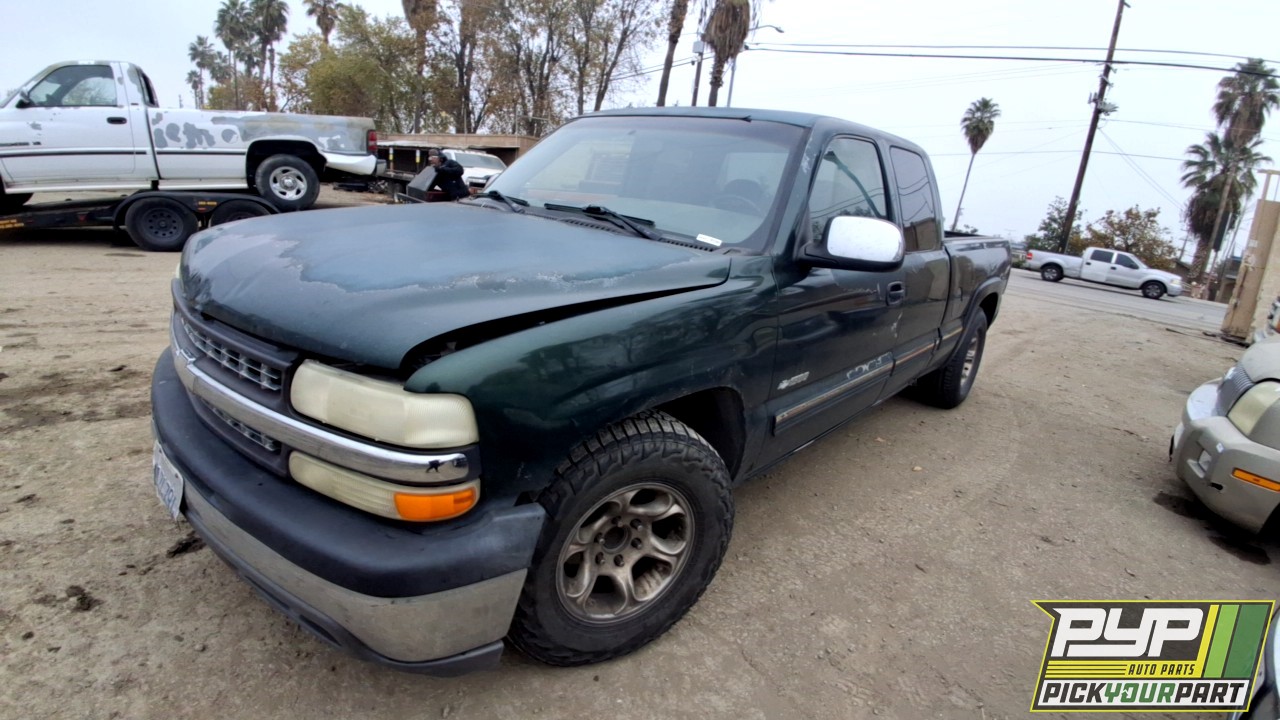 2002 CHEVROLET SILVERADO 1500 available for parts