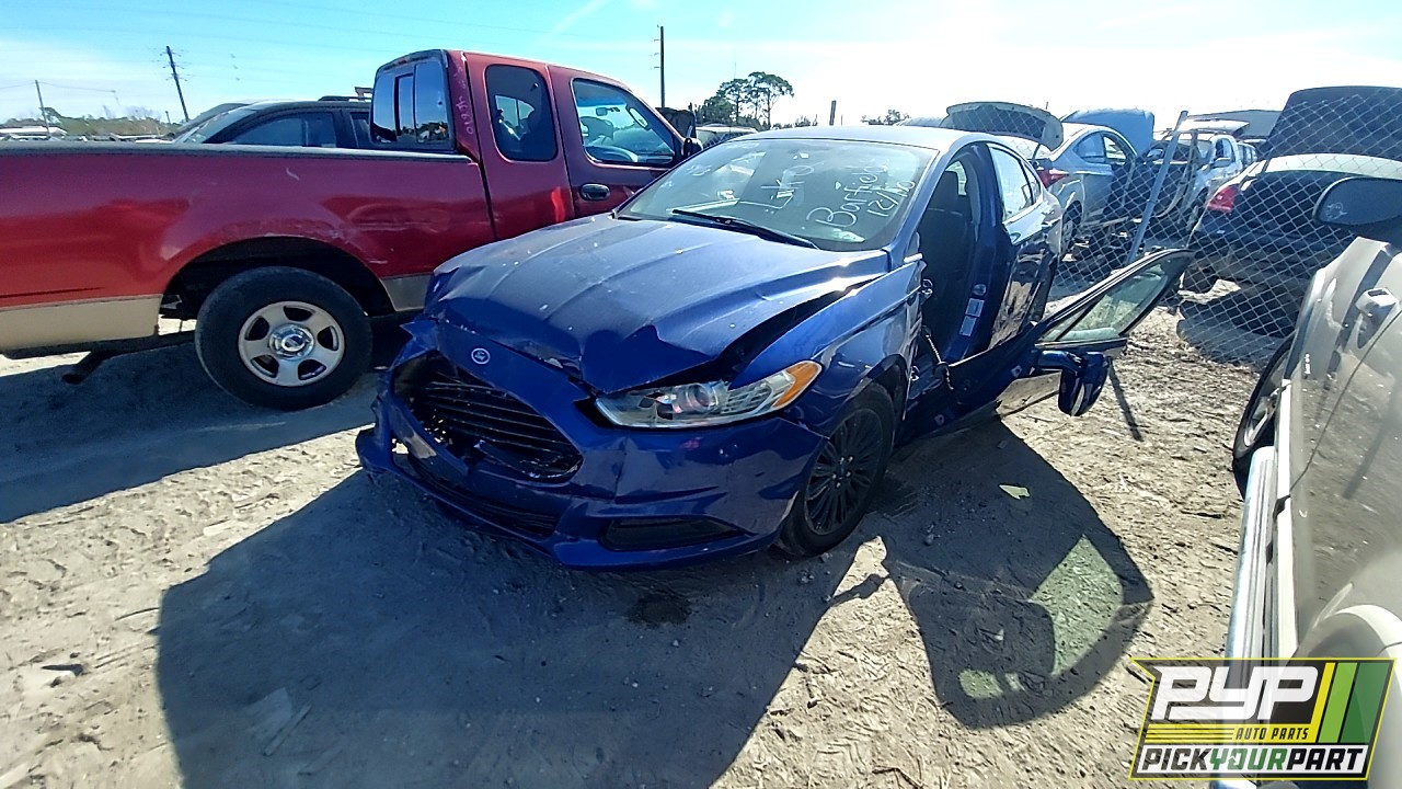2015 FORD FUSION partes disponibles