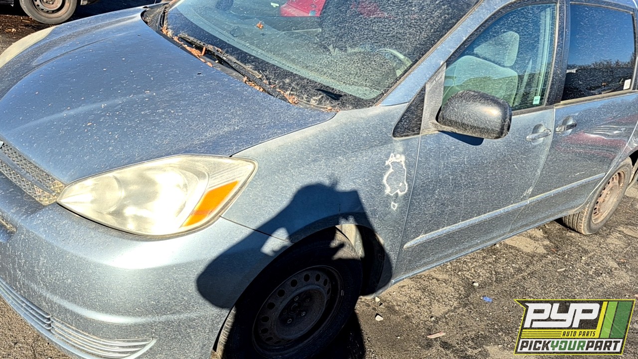 2005 TOYOTA SIENNA partes disponibles