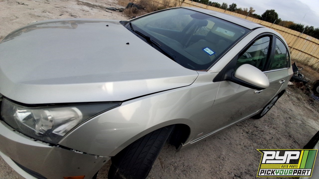 2013 CHEVROLET CRUZE partes disponibles