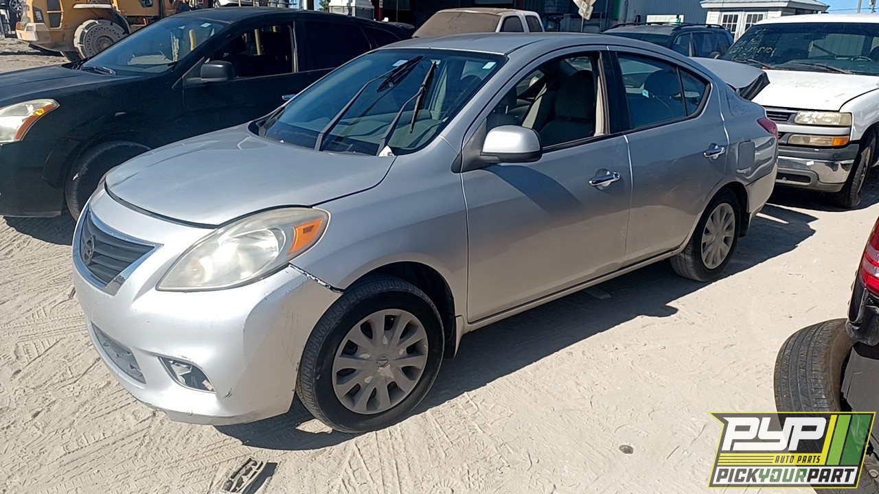 2012 NISSAN VERSA partes disponibles