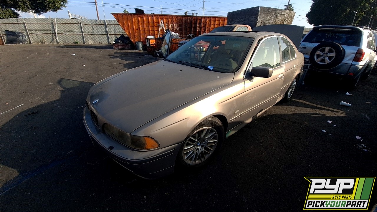 2003 BMW 525I partes disponibles