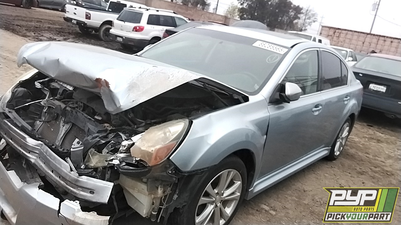 2014 SUBARU LEGACY partes disponibles