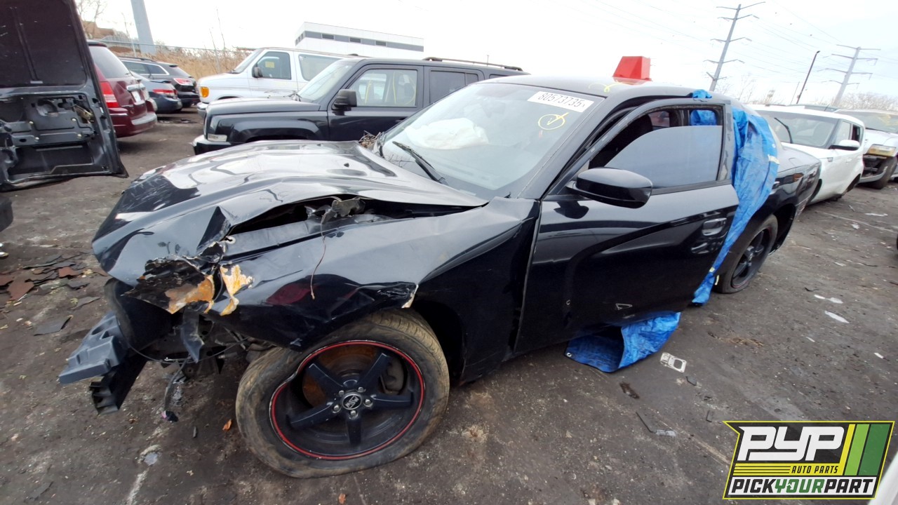 2012 DODGE CHARGER partes disponibles