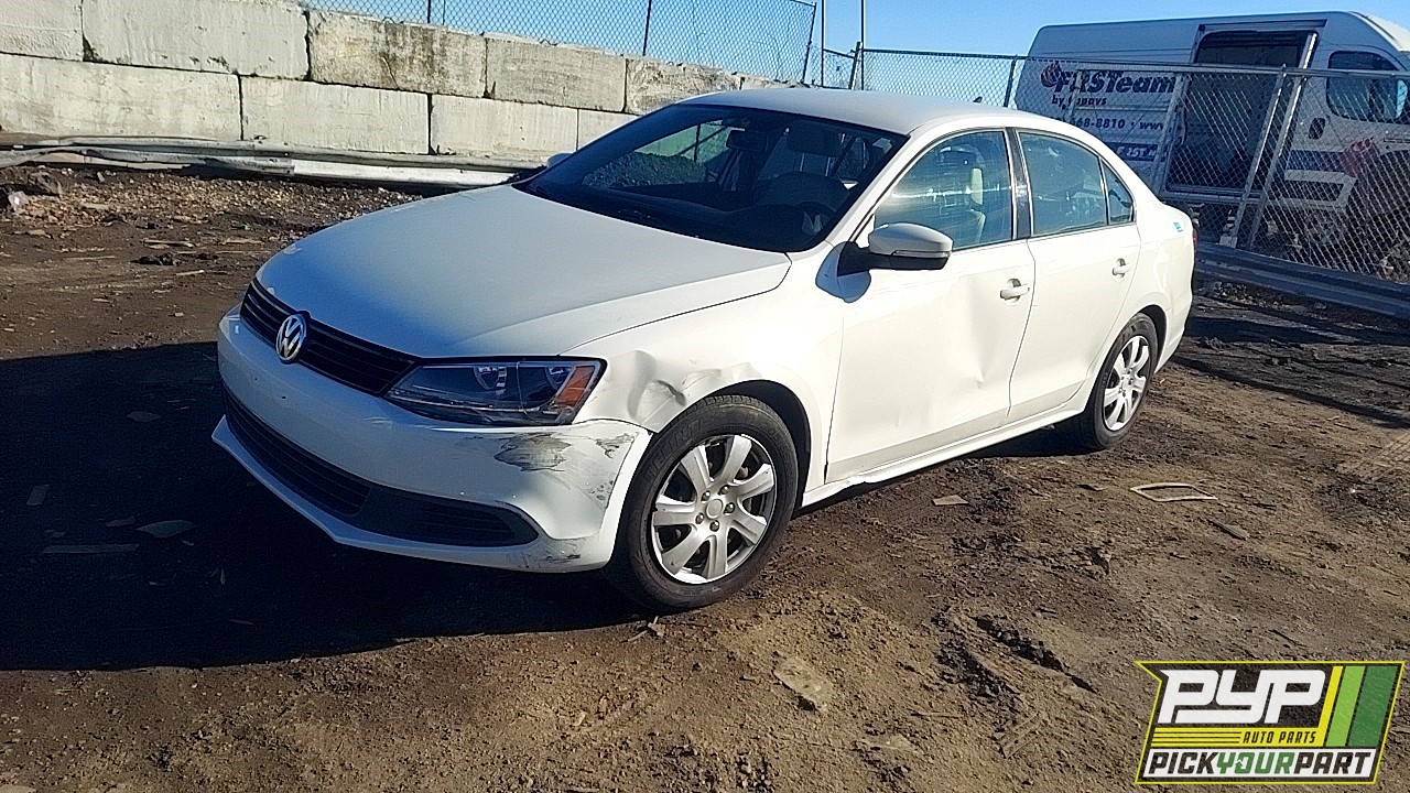 2014 VOLKSWAGEN JETTA partes disponibles