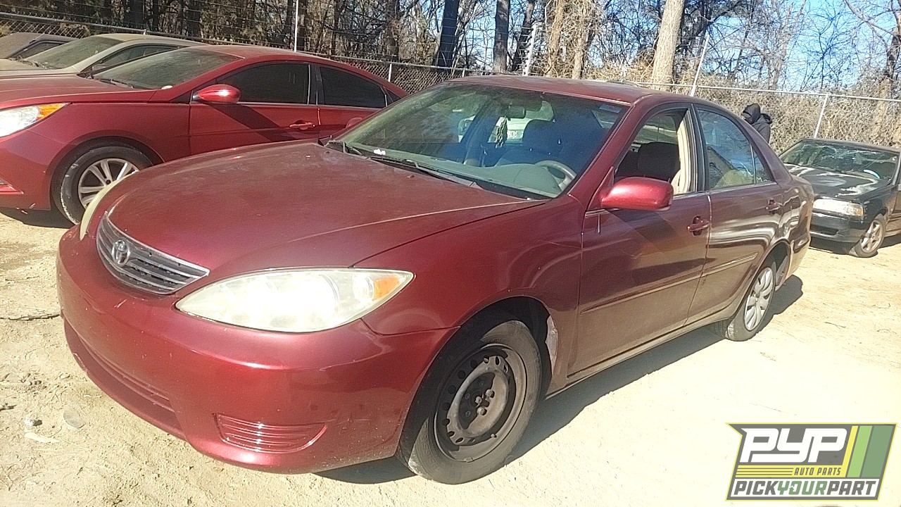 2005 TOYOTA CAMRY partes disponibles