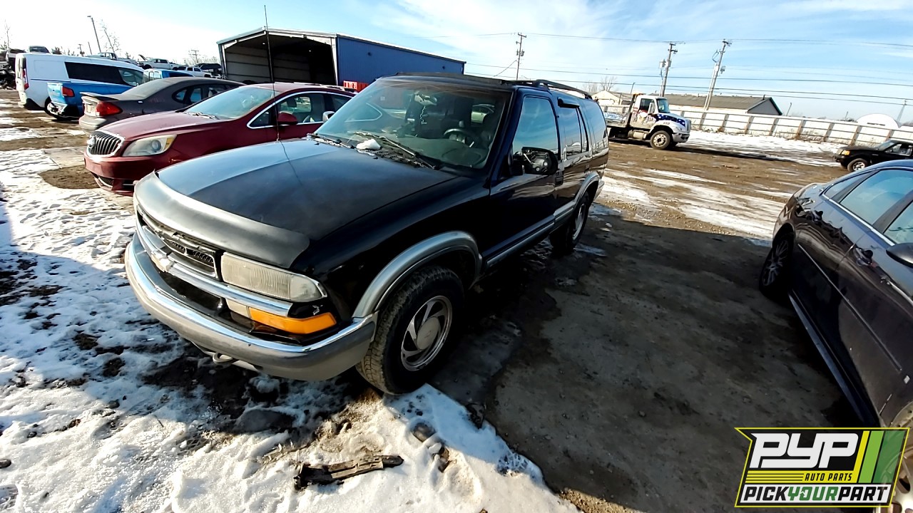 2000 CHEVROLET BLAZER available for parts