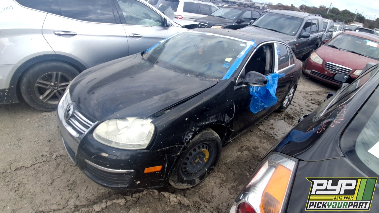 2010 VOLKSWAGEN JETTA partes disponibles