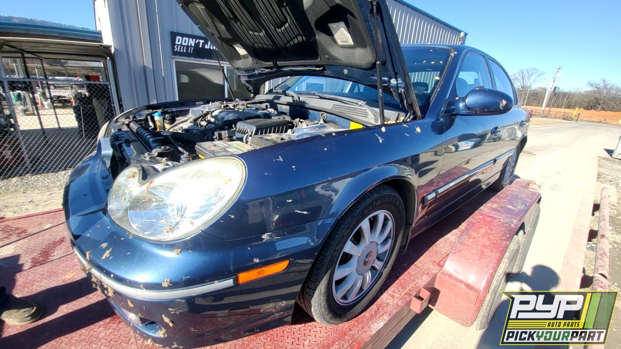 2003 HYUNDAI SONATA partes disponibles