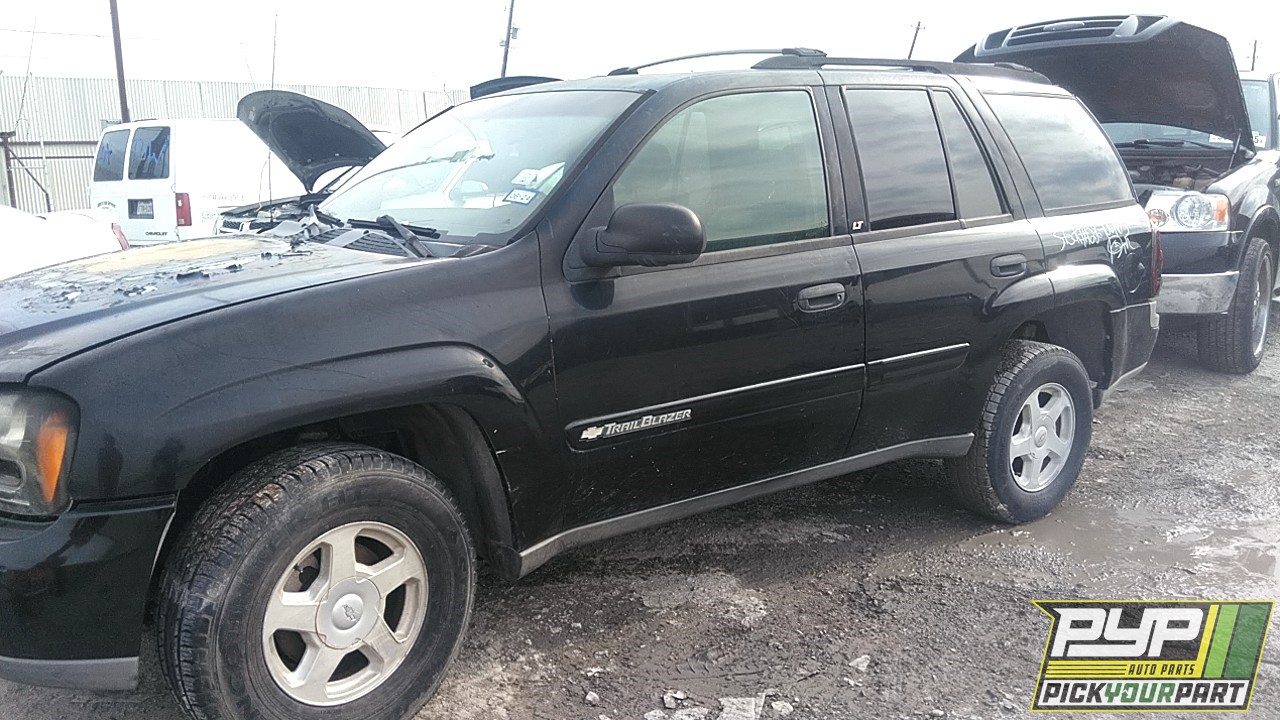 2003 CHEVROLET TRAILBLAZER partes disponibles