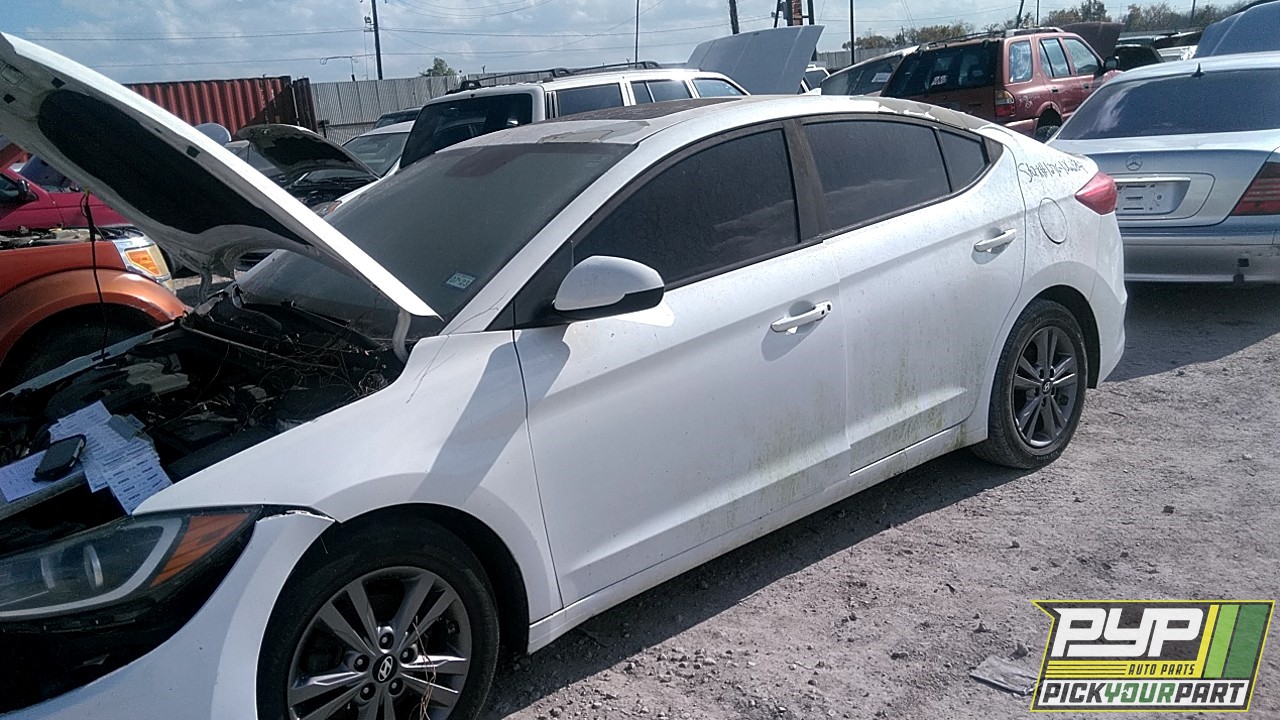 2018 HYUNDAI ELANTRA partes disponibles