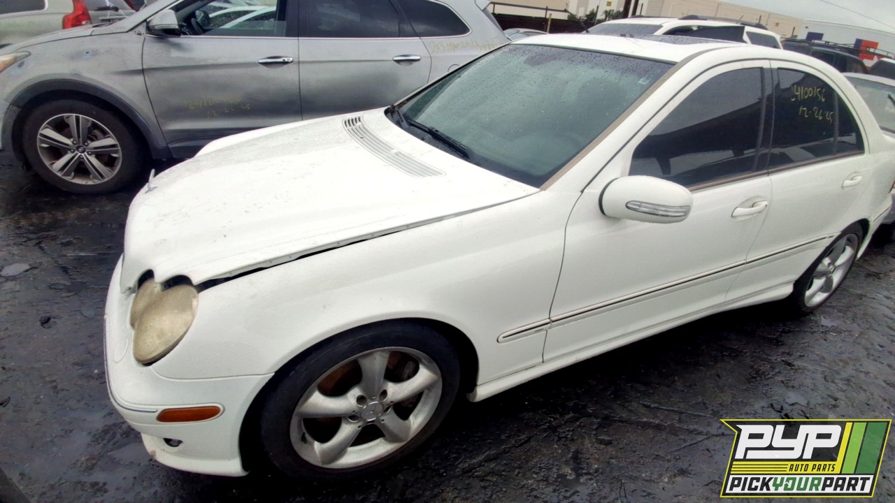2006 MERCEDES-BENZ C230 partes disponibles