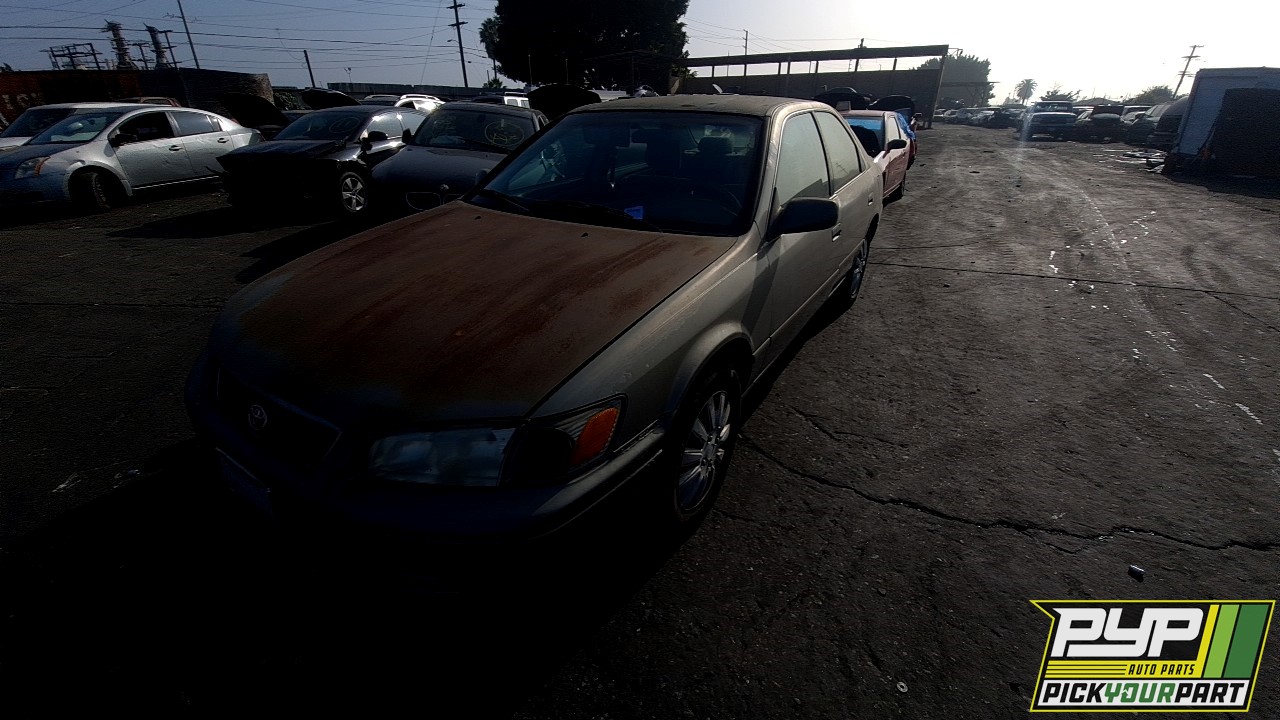 2000 TOYOTA CAMRY partes disponibles