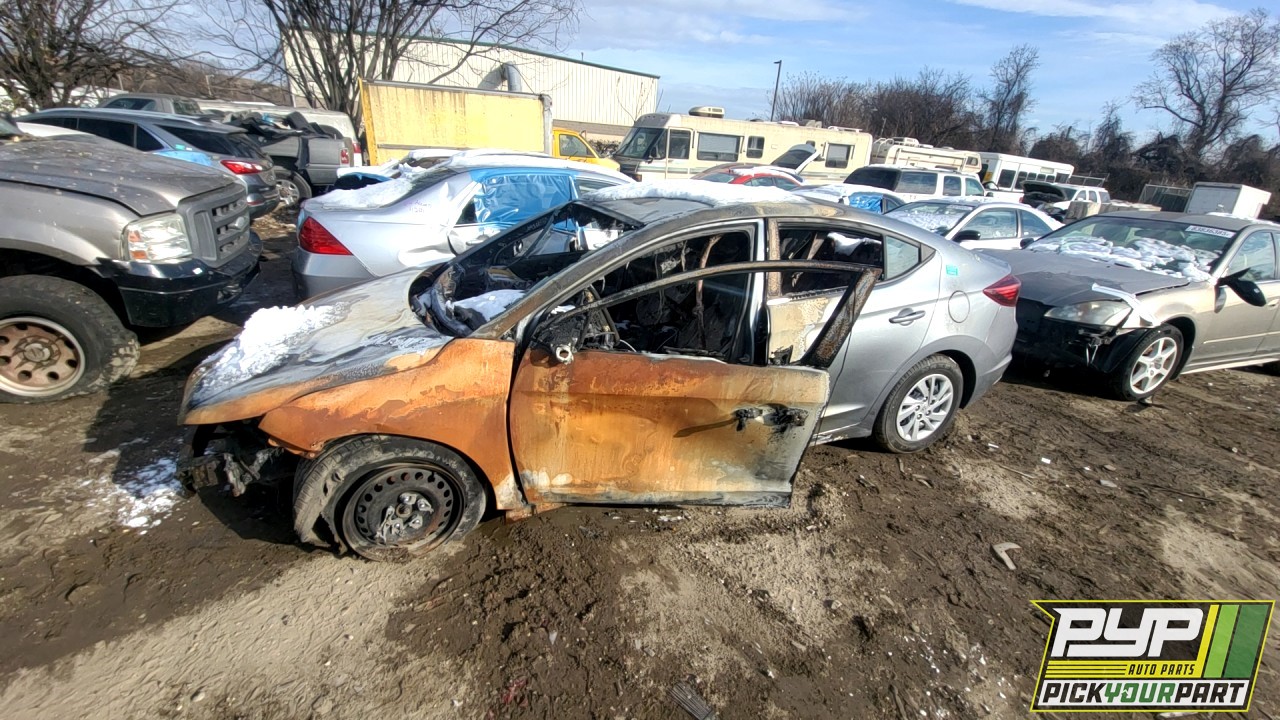 2019 HYUNDAI ELANTRA partes disponibles