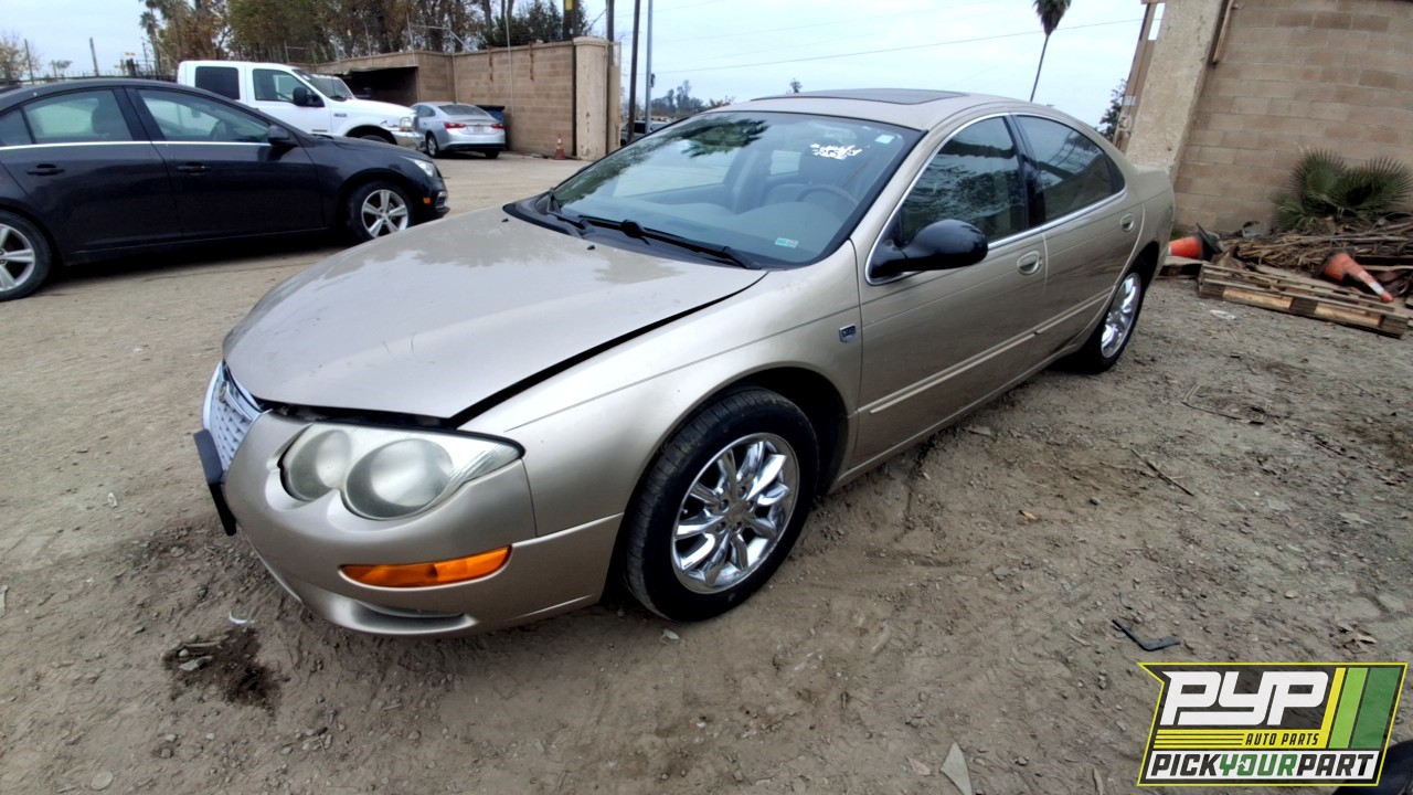 2003 CHRYSLER 300M partes disponibles