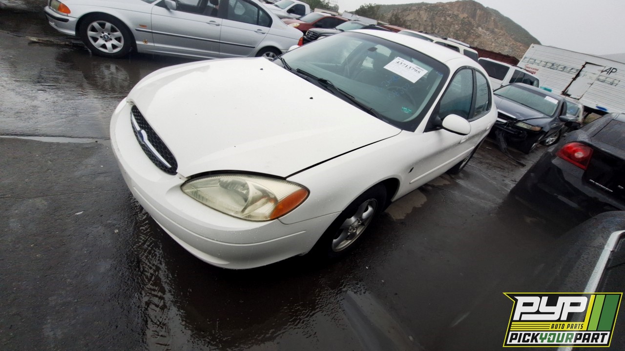 2002 FORD TAURUS partes disponibles