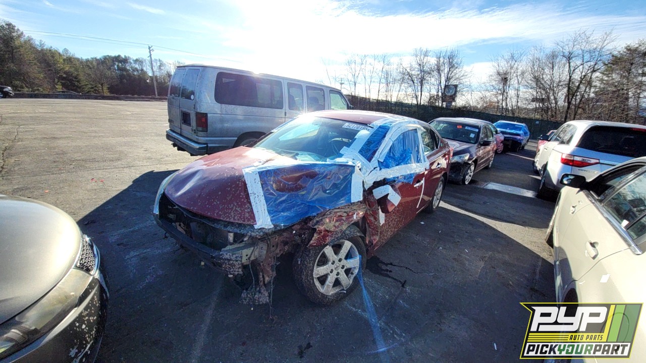 2015 NISSAN SENTRA partes disponibles