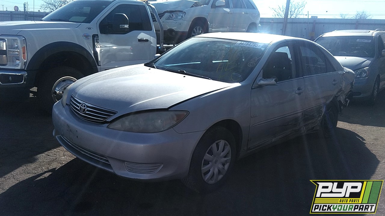 2006 TOYOTA CAMRY partes disponibles