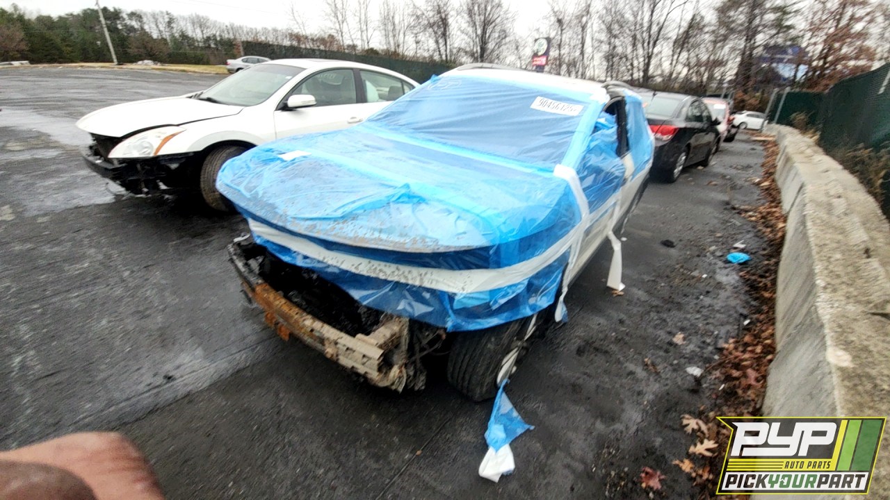 2017 NISSAN ROGUE SPORT partes disponibles