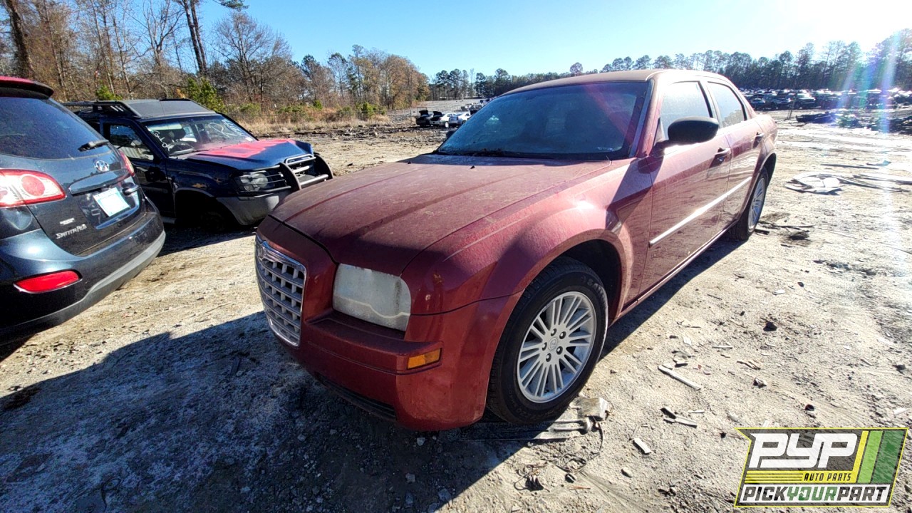 2009 CHRYSLER 300 available for parts