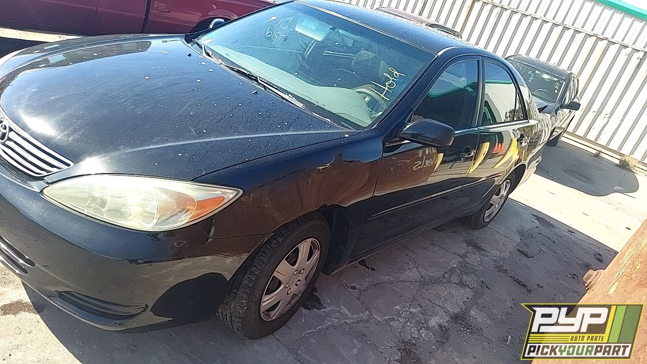 2003 TOYOTA CAMRY partes disponibles