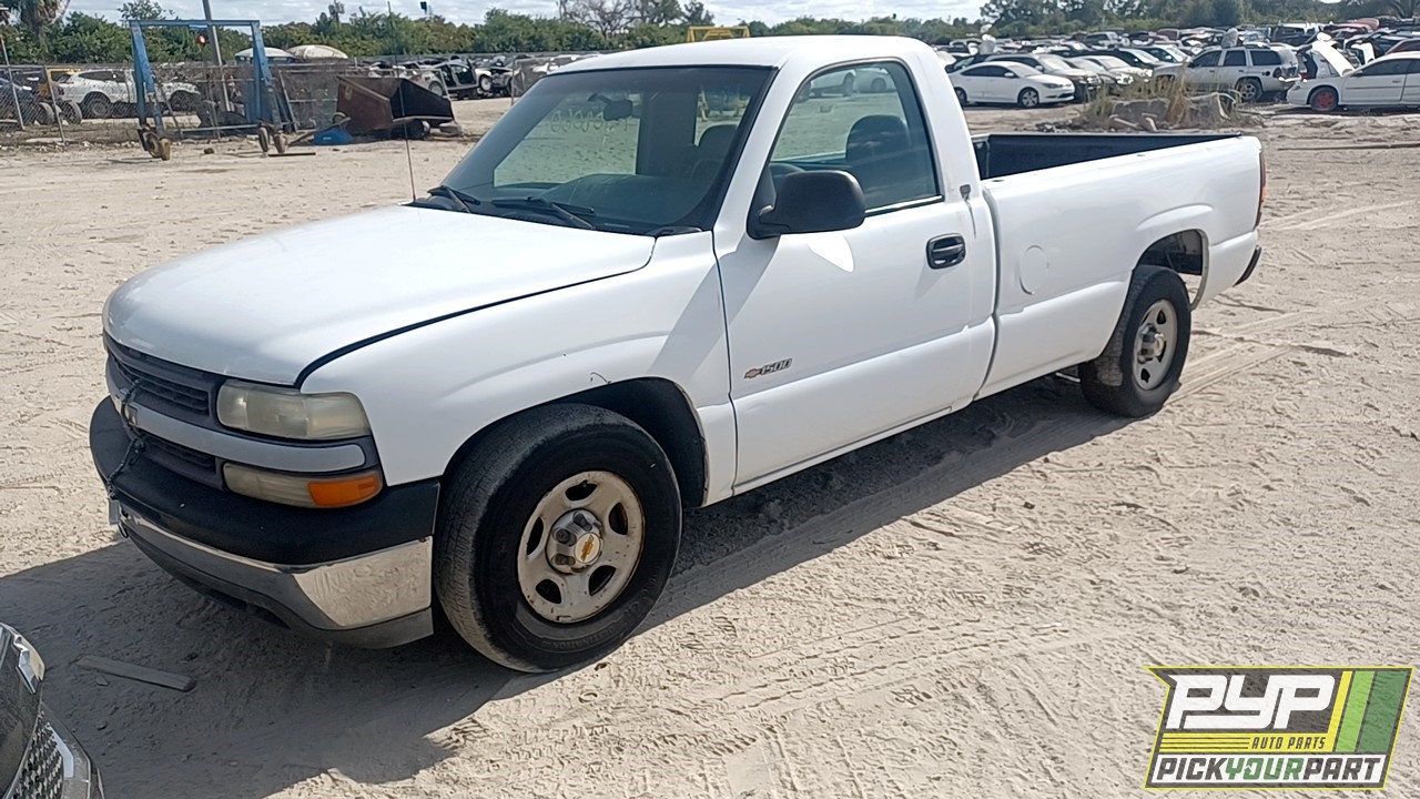 2000 CHEVROLET SILVERADO 1500 available for parts