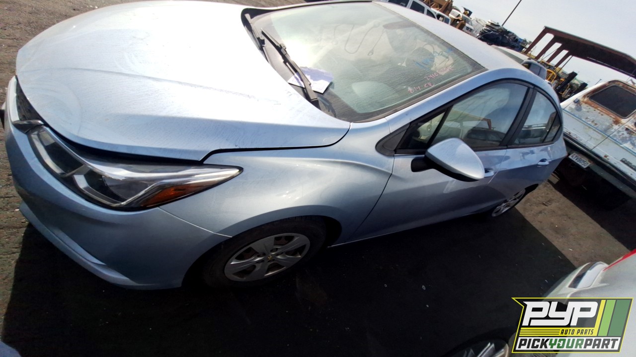 2017 CHEVROLET CRUZE partes disponibles