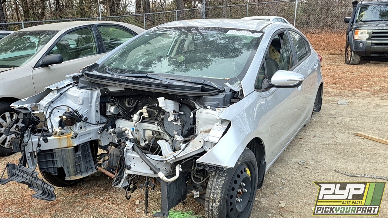 2016 KIA FORTE partes disponibles