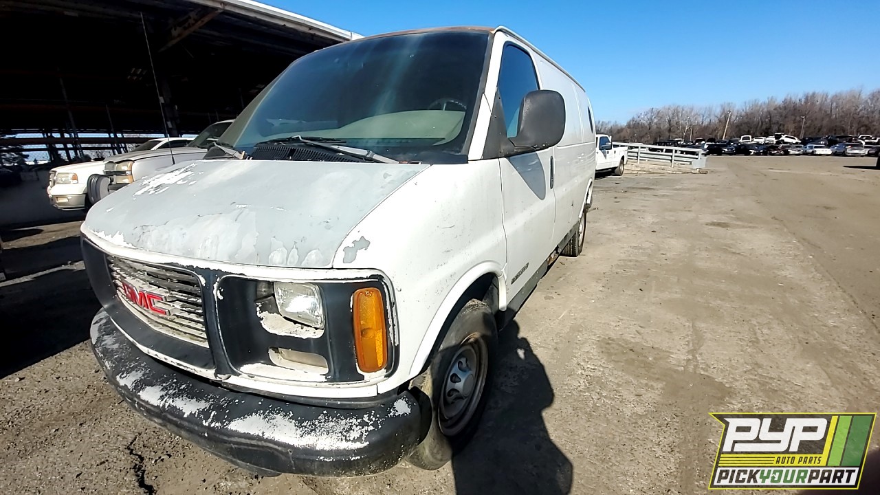 2001 GMC SAVANA 2500 available for parts