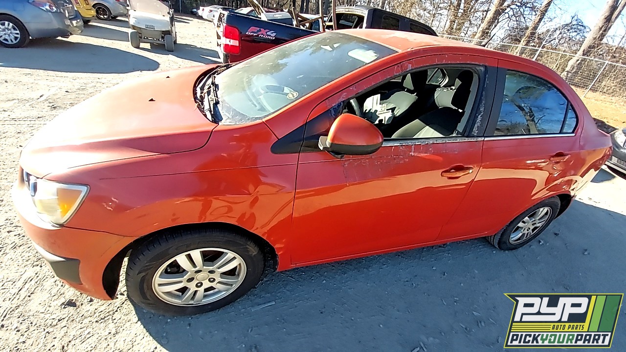 2013 CHEVROLET SONIC partes disponibles