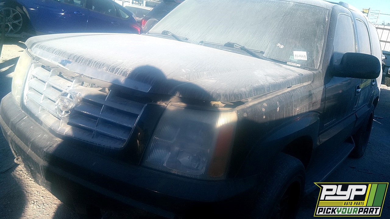 2004 CADILLAC ESCALADE partes disponibles