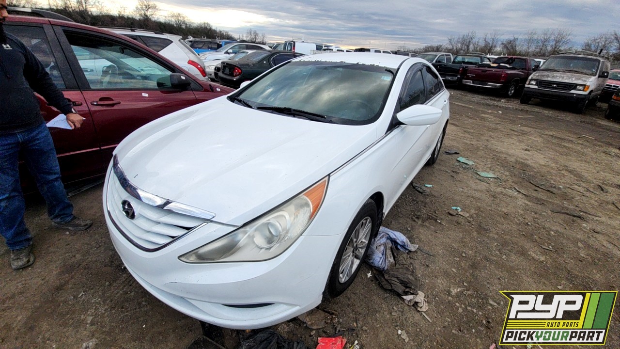 2011 HYUNDAI SONATA partes disponibles