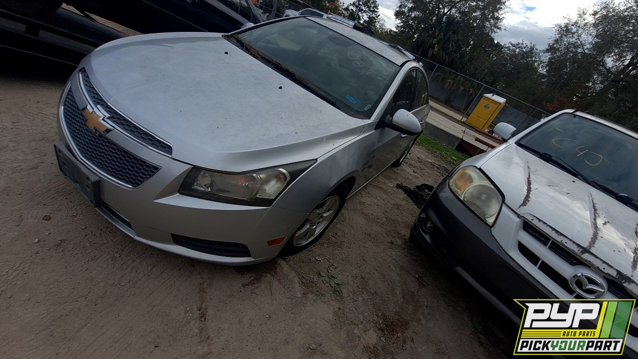 2013 CHEVROLET CRUZE partes disponibles