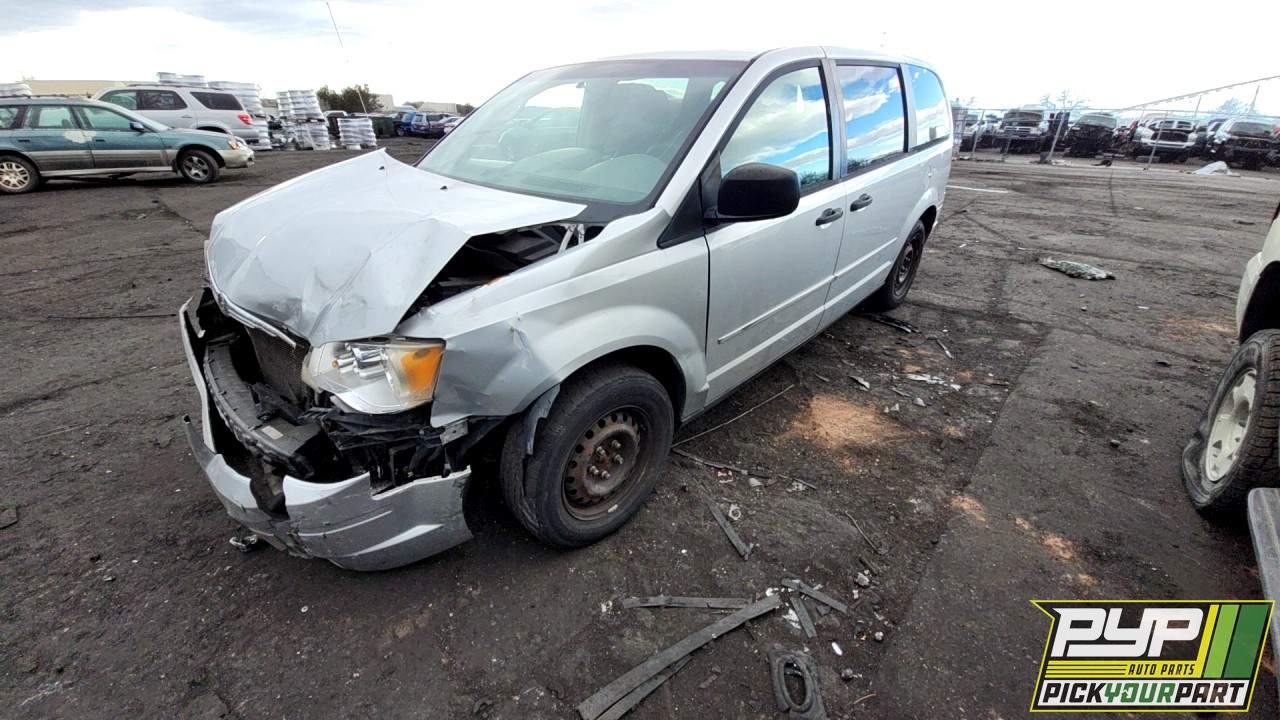 2008 CHRYSLER TOWN & COUNTRY partes disponibles