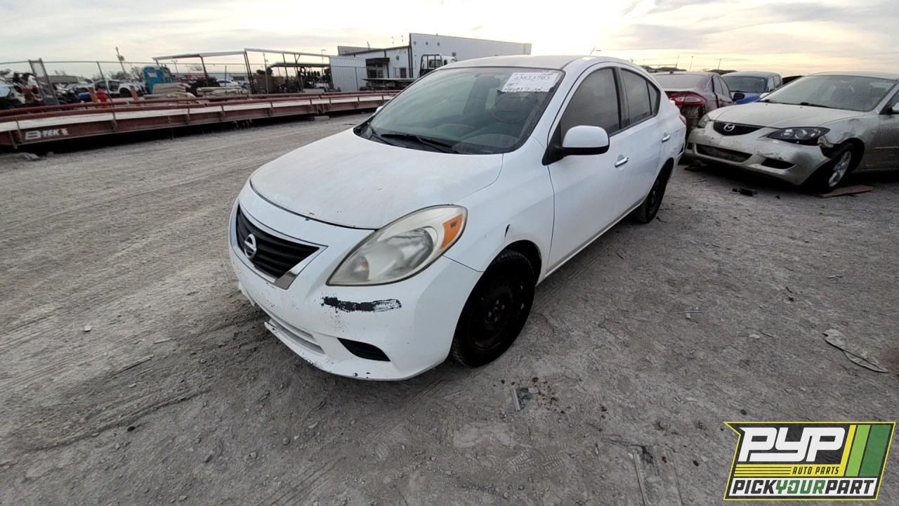 2014 NISSAN VERSA partes disponibles