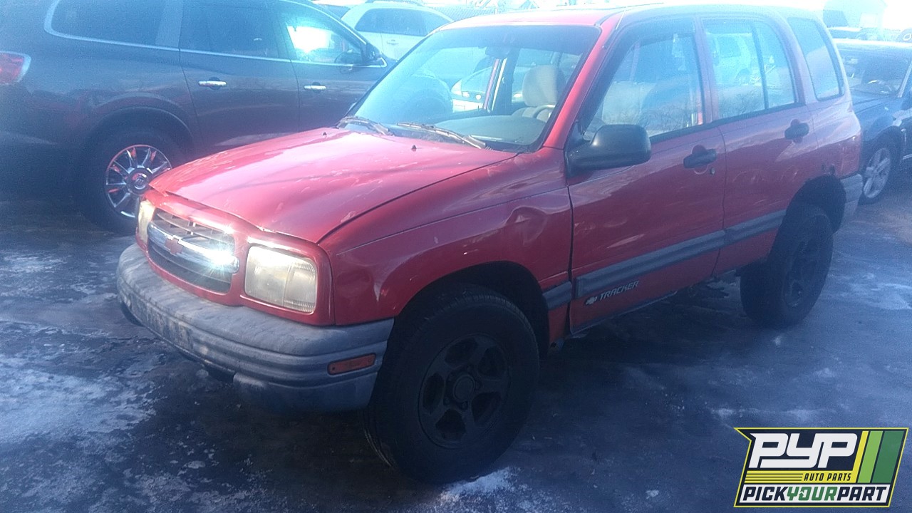 2000 CHEVROLET TRACKER available for parts