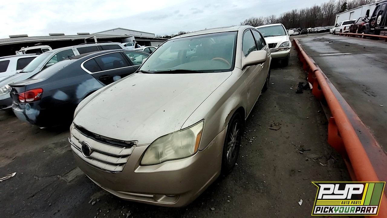2005 TOYOTA AVALON available for parts