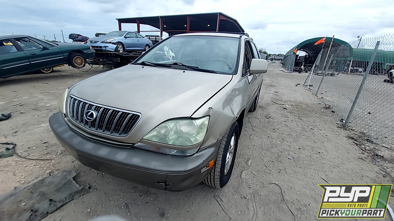 2002 LEXUS RX300 partes disponibles