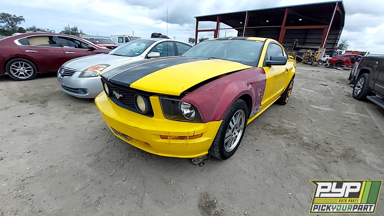2005 FORD MUSTANG available for parts