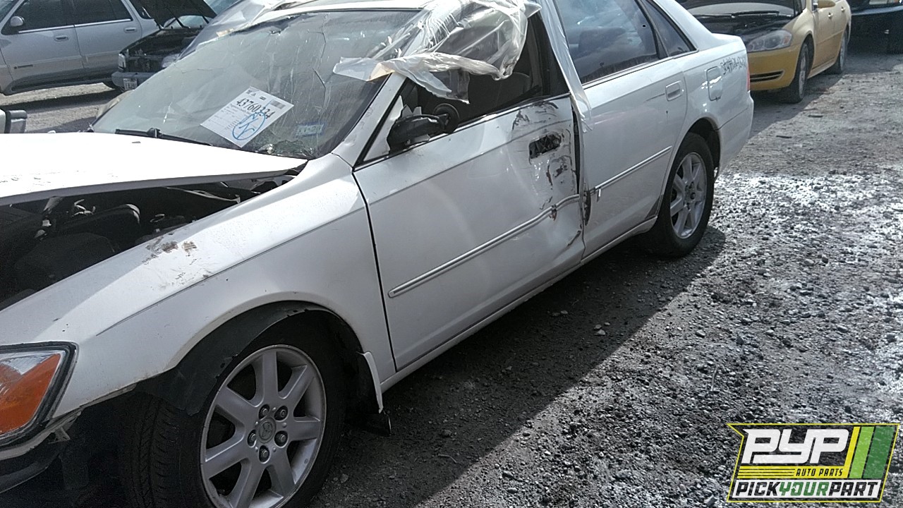2001 TOYOTA AVALON partes disponibles