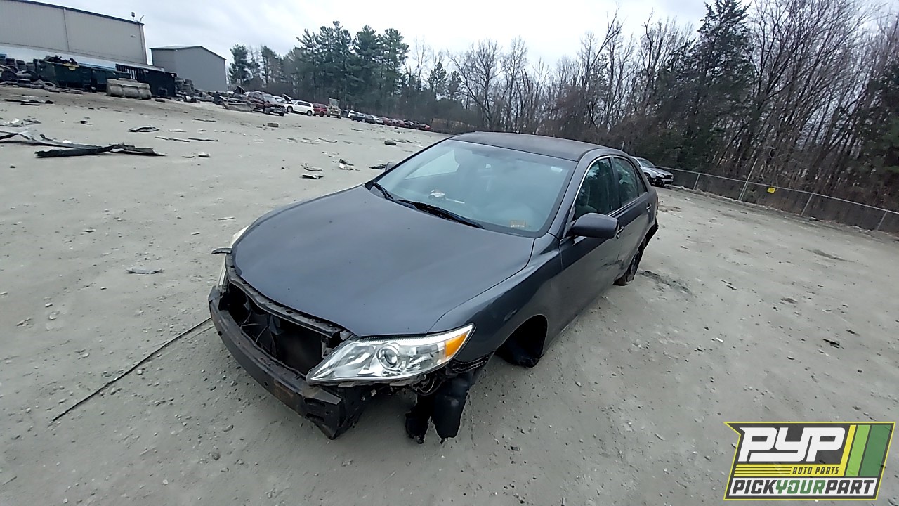 2011 TOYOTA CAMRY partes disponibles