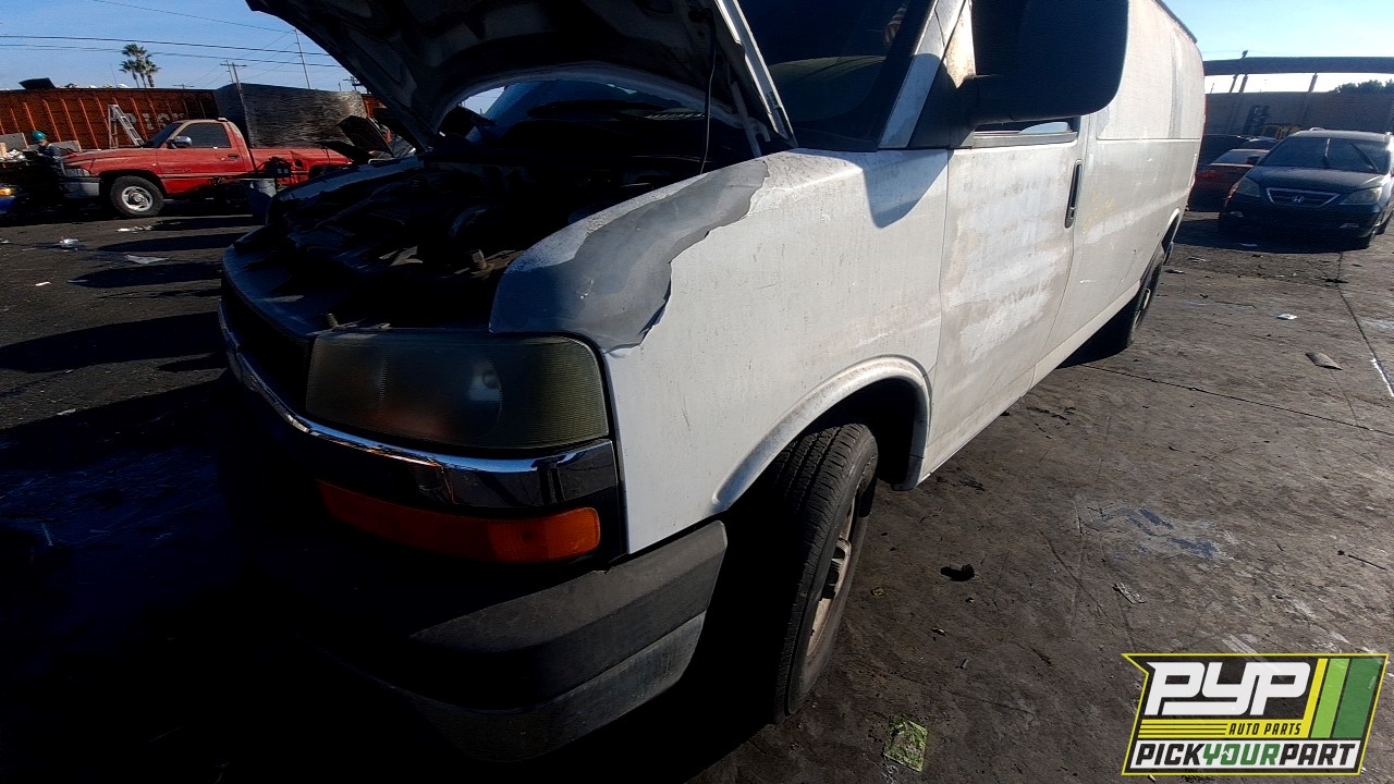 2003 CHEVROLET EXPRESS 3500 partes disponibles