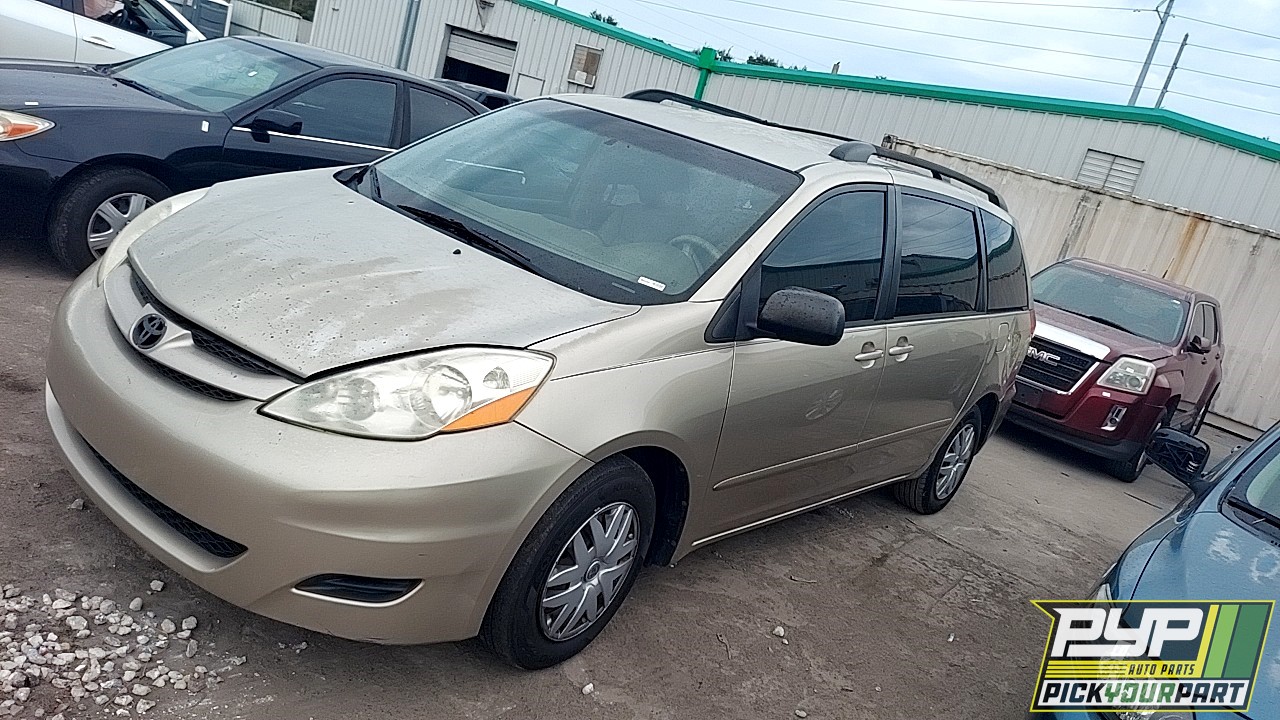 2010 TOYOTA SIENNA partes disponibles