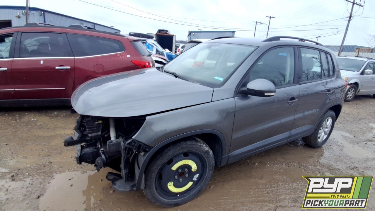 2016 VOLKSWAGEN TIGUAN partes disponibles
